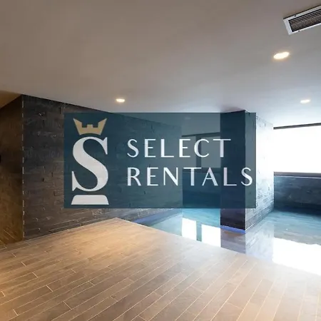 Isard Penthouse & Apartment *